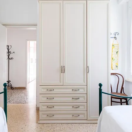 Bagni Pancaldi Lovely Apartment! Apartment *